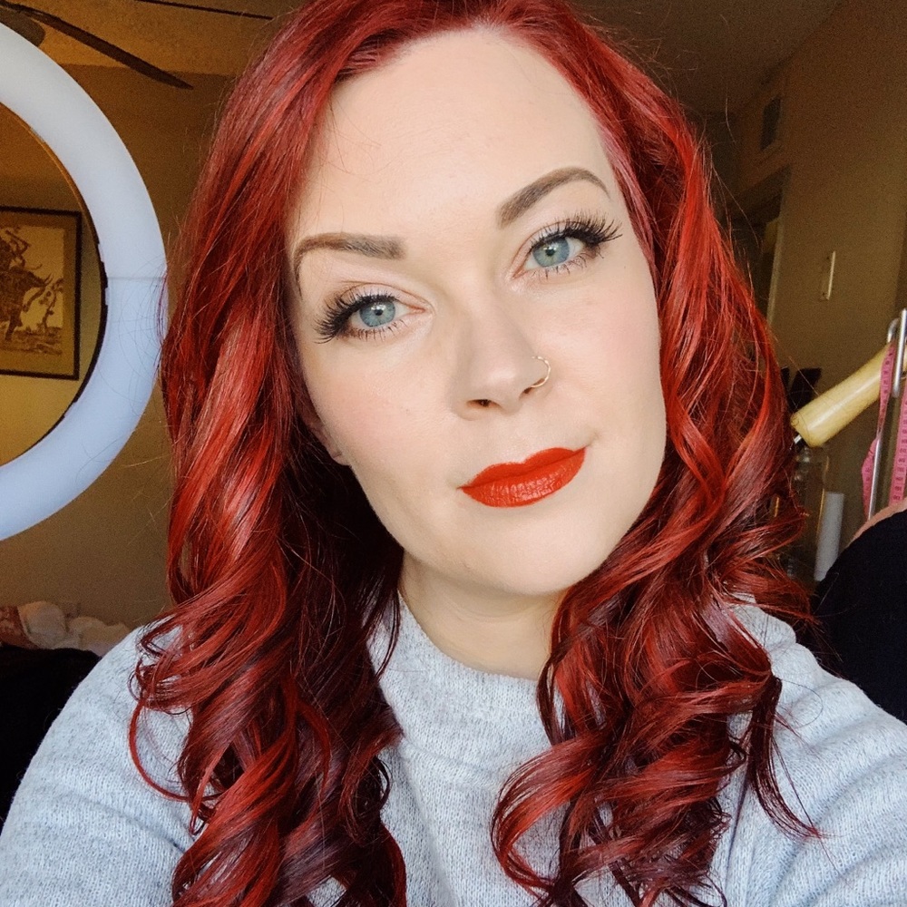 Meet your Posher, Melissa